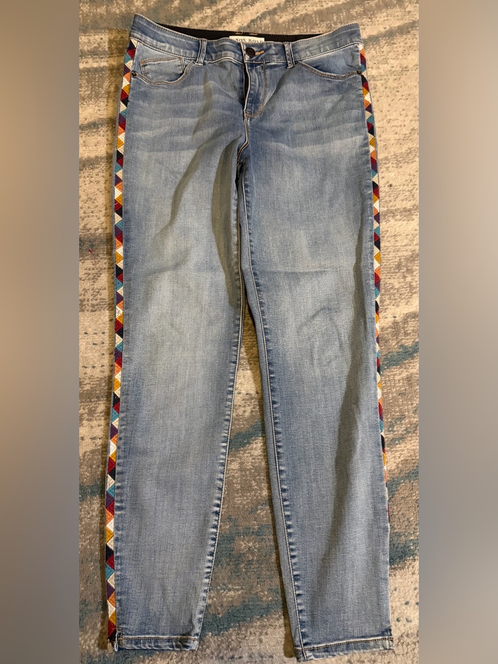 Knox Rose Light Blue Skinny Jeans with Multicolor Geometric Side Trim Size 12